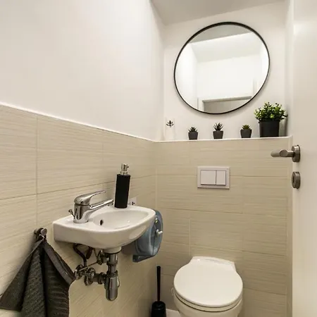 Apartman Corvin-luxe, 3 Bedroom In Center